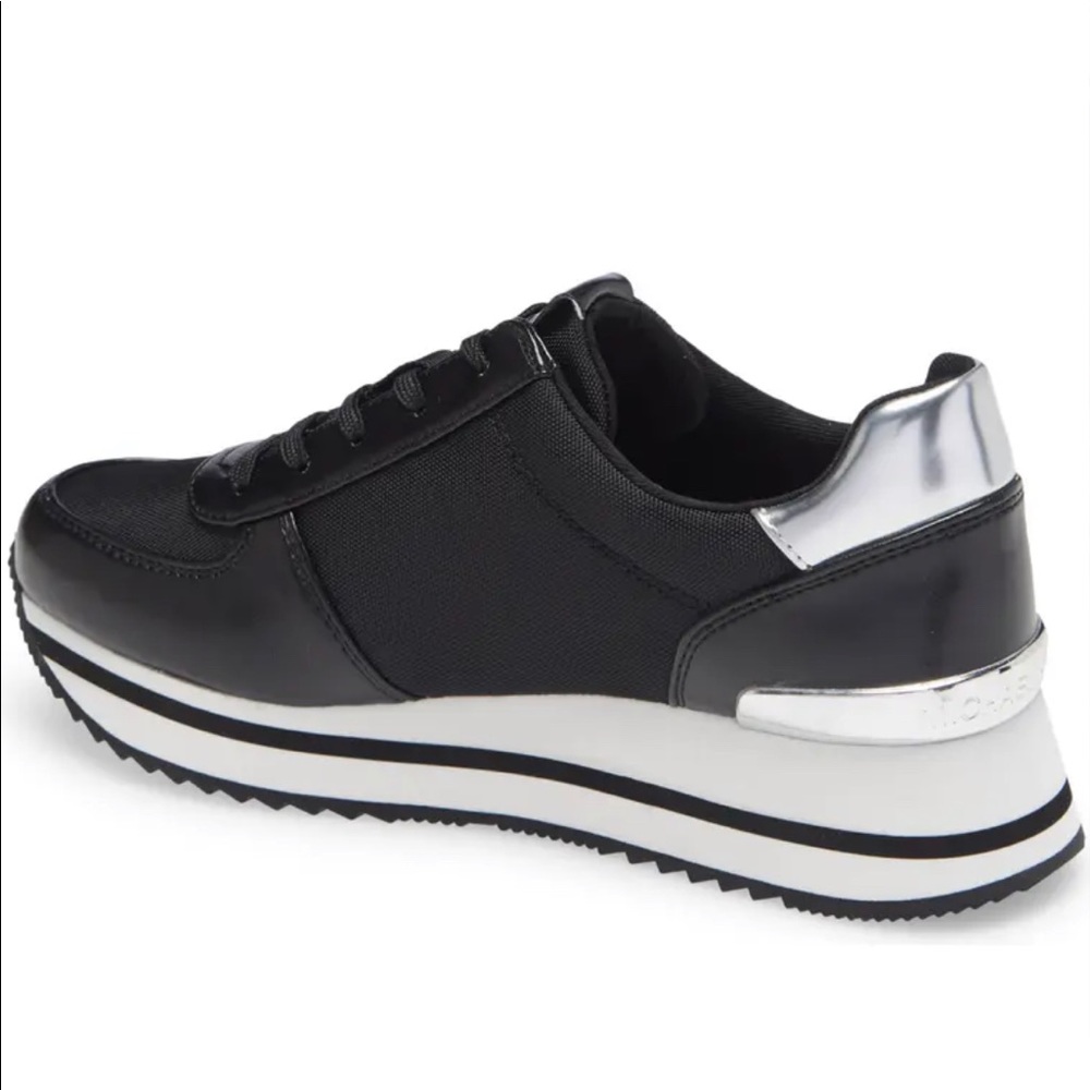 MICHAEL KORS MONIQUE TRAINER CANVAS Black Size:9 - Picture 4 of 7